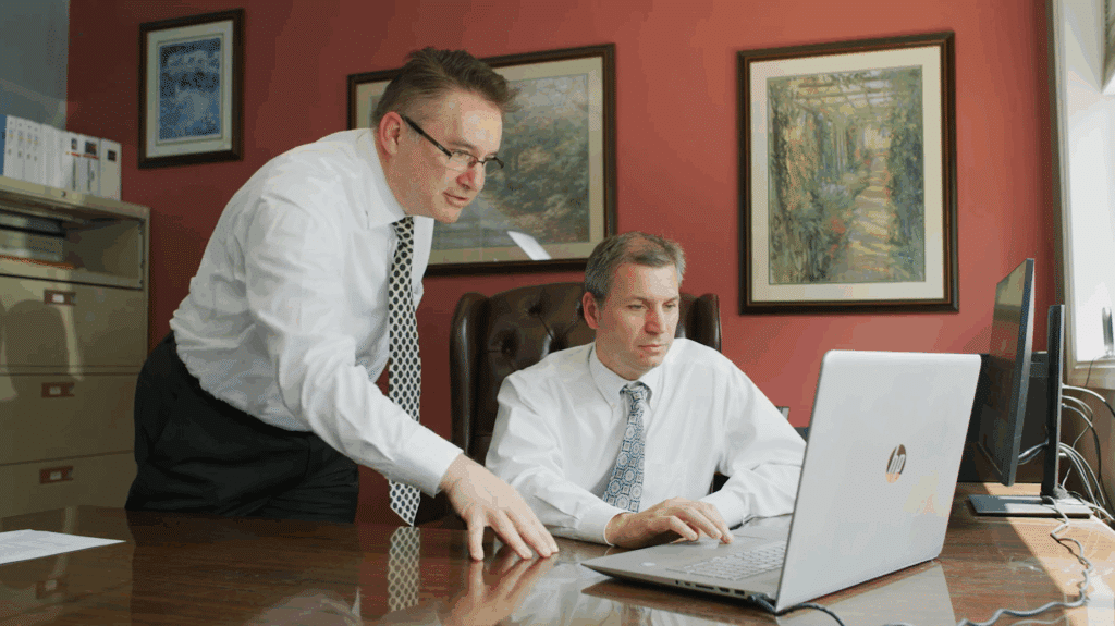 Managed service provider assisting a businessman with his network